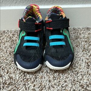 Nike Giannis basketball shoes, 1Y